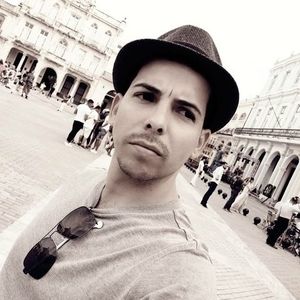 Meet your Posher, Roberto